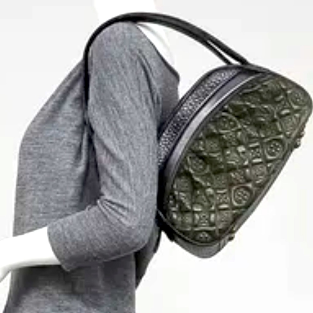 LOUIS VUITTON
Limited Edition Green Monogram Klara Vienna Bag. Pristine.